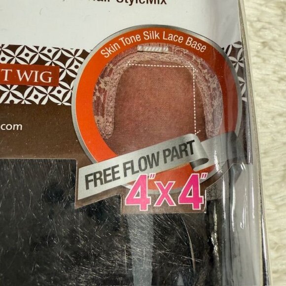 Isis Brown Sugar BS610 Silk 31" Lace Front Free Flow 4x4 Part Color 1B Wig - Picture 13 of 16